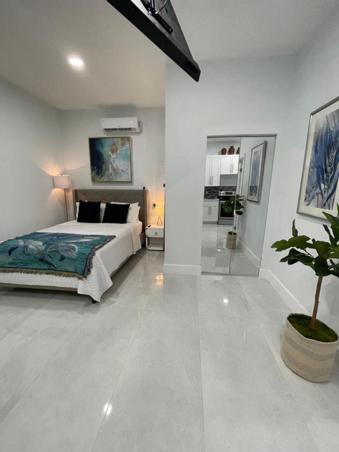 Mini Apartment Completely Independent Miramar Exterior photo